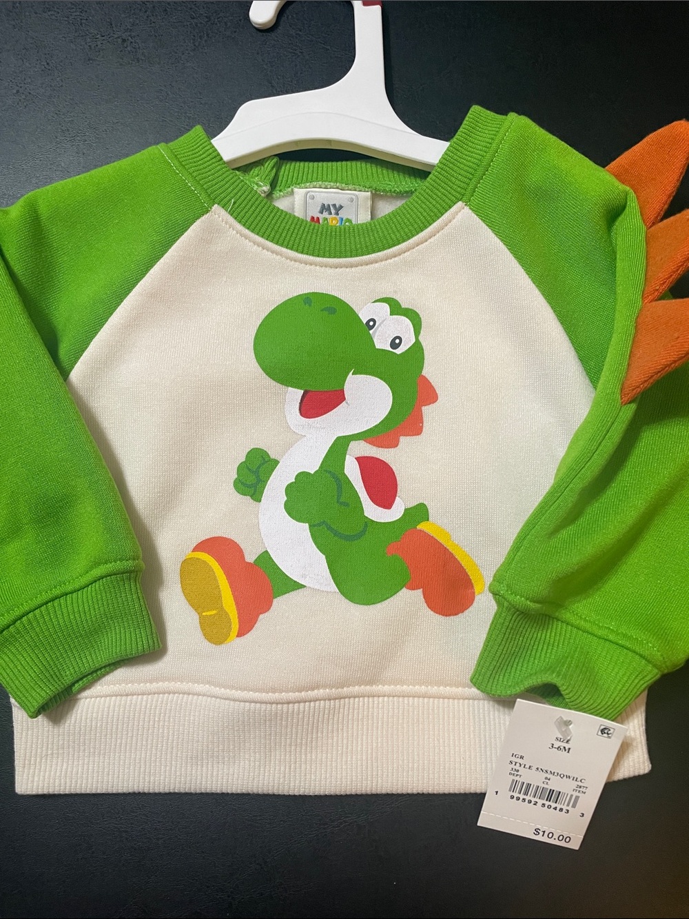 Yoshi Graphic Crewneck Sweatshirt - Green & Cream infant Sz. 3 to 6 months NWT